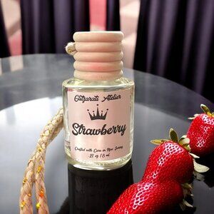 Strawberry Scented Glass Hanging Car Oil Diffuser Freshener 8ml
